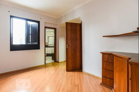 Apartamento à venda com 140m², 3 quartos e 2 vagas Apartamento à venda com 140m², 3 quartos e 2 vagasSuíte 1