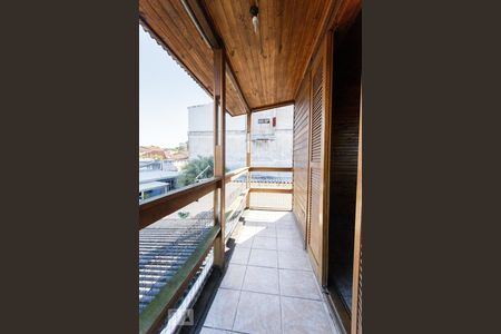 Sacada de casa à venda com 2 quartos, 60m² em Jardim Itu Sabará, Porto Alegre