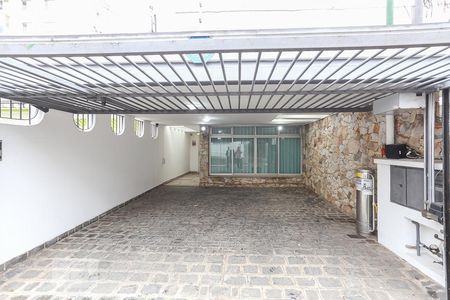 Garagem de casa para alugar com 3 quartos, 200m² em Vila Monte Alegre, São Paulo