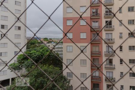 Vista Quarto 1 de apartamento à venda com 2 quartos, 57m² em Jardim Patente Novo, São Paulo