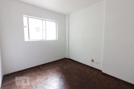 Quarto de apartamento para alugar com 1 quarto, 32m² em Rebouças, Curitiba