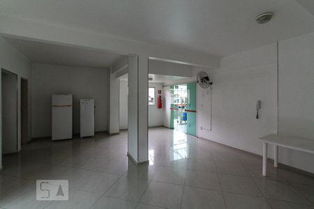 Apartamento para alugar com 70m², 2 quartos e 1 vagaSalão de Festas 02