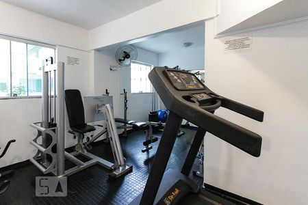 Apartamento para alugar com 70m², 2 quartos e 1 vagaÁrea comum - Academia