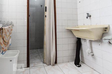 Apartamento para alugar com 70m², 2 quartos e 1 vagaBanheiro