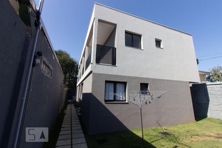Fachada do bloco de apartamento para alugar com 2 quartos, 45m² em Santa Quitéria, Curitiba