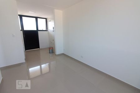 Sala de apartamento para alugar com 2 quartos, 45m² em Santa Quitéria, Curitiba