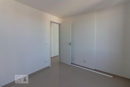 Quarto 1 de apartamento para alugar com 2 quartos, 45m² em Santa Quitéria, Curitiba