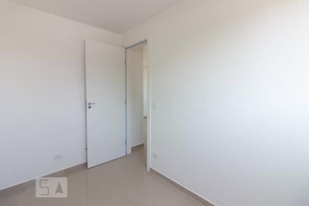 Quarto 2 de apartamento para alugar com 2 quartos, 45m² em Santa Quitéria, Curitiba