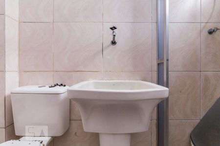 Banheiro de apartamento para alugar com 1 quarto, 33m² em Centro, Rio de Janeiro