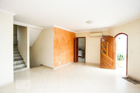 Sala de casa à venda com 4 quartos, 360m² em Jardim Bebedouro, Guarulhos