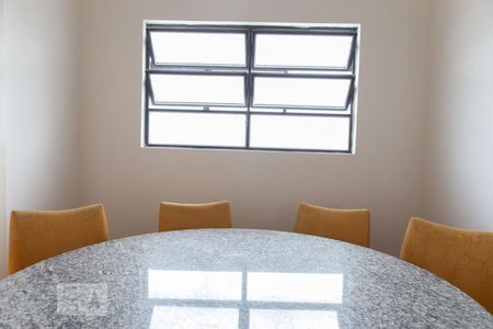 Sala de apartamento à venda com 2 quartos, 65m² em Jardim Floresta, Porto Alegre