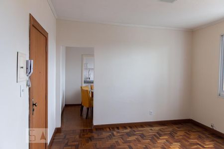 Sala de apartamento à venda com 2 quartos, 65m² em Jardim Floresta, Porto Alegre