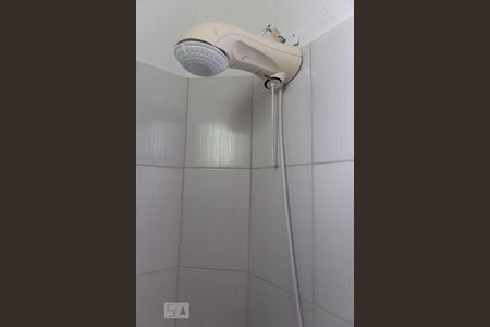 Banheiro de apartamento à venda com 2 quartos, 65m² em Jardim Floresta, Porto Alegre