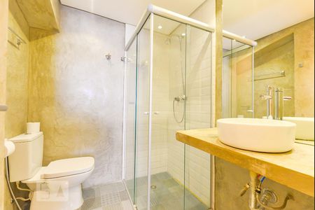 Apartamento para alugar com 120m², 2 quartos e 3 vagas Apartamento para alugar com 120m², 2 quartos e 3 vagasBanheiro Suíte 1