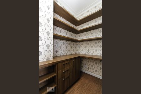 Apartamento à venda com 126m², 2 quartos e 2 vagasEscritório