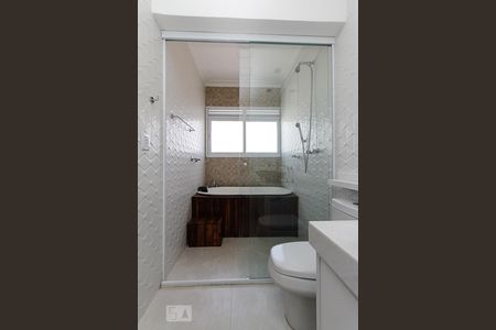 Apartamento à venda com 126m², 2 quartos e 2 vagasBanheiro Suite