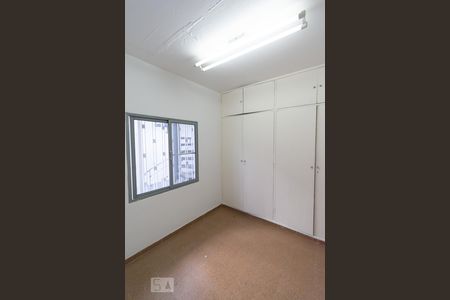 Casa à venda com 280m², 3 quartos e 4 vagas Casa à venda com 280m², 3 quartos e 4 vagasQuarto de Serviço