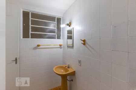 Banheiro de kitnet/studio à venda com 1 quarto, 50m² em Centro, Campinas