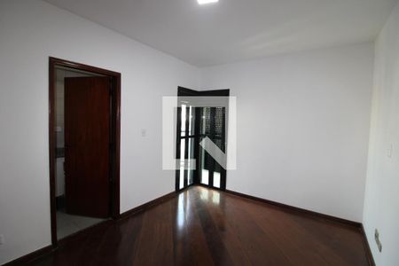 Apartamento para alugar com 215m², 3 quartos e 2 vagasQuarto 1