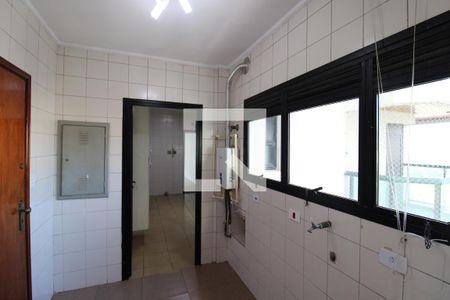 Apartamento para alugar com 215m², 3 quartos e 2 vagasÁrea de Serviço