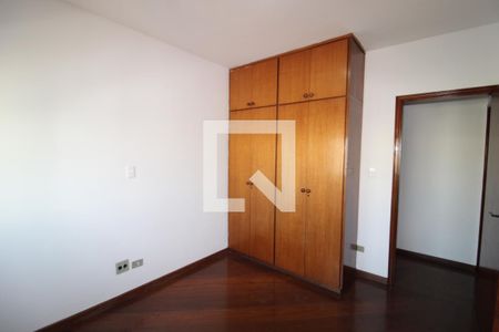 Apartamento para alugar com 215m², 3 quartos e 2 vagasQuarto 2