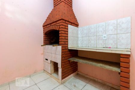 Área de Churrasco  de casa para alugar com 2 quartos, 109m² em Jardim Cotinha, São Paulo