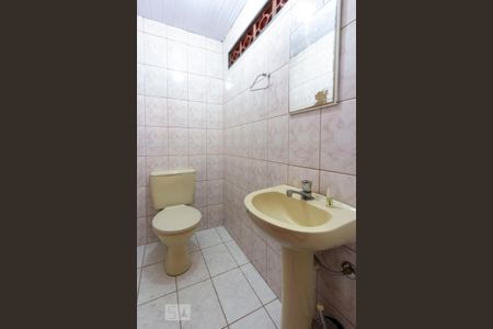 Lavabo de casa para alugar com 2 quartos, 109m² em Jardim Cotinha, São Paulo