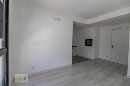 Sala de apartamento à venda com 1 quarto, 42m² em Jardim do Salso, Porto Alegre