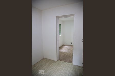Quarto 1 de apartamento para alugar com 2 quartos, 44m² em Jardim Dona Sinhá, São Paulo