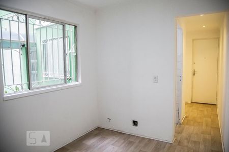Apartamento para alugar com 2 quartos, 44m² em Jardim Dona Sinhá, São Paulo