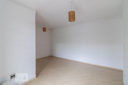 Sala de apartamento para alugar com 2 quartos, 80m² em São Lourenço, Curitiba