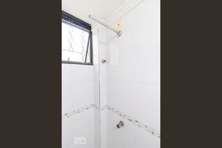 Banheiro social de apartamento para alugar com 2 quartos, 80m² em São Lourenço, Curitiba