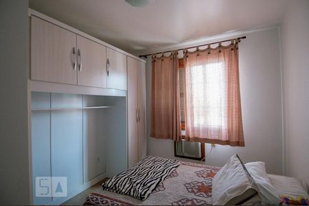 Quarto 1 de apartamento para alugar com 4 quartos, 270m² em Jardim Lindóia, Porto Alegre