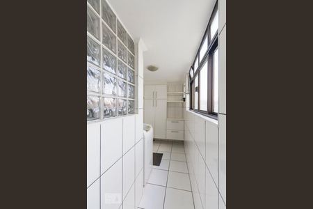 Apartamento à venda com 63m², 2 quartos e 1 vagaÁrea de Serviço