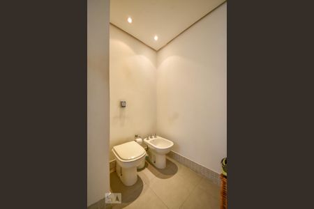 Apartamento à venda com 189m², 3 quartos e 3 vagas Apartamento à venda com 189m², 3 quartos e 3 vagasBanheiro do Quarto 3