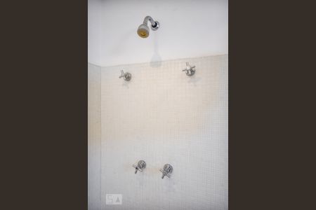 Apartamento à venda com 189m², 3 quartos e 3 vagas Apartamento à venda com 189m², 3 quartos e 3 vagasBanheiro do Quarto 2