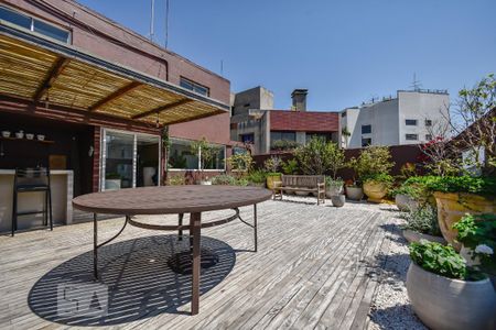 Apartamento à venda com 189m², 3 quartos e 3 vagas Apartamento à venda com 189m², 3 quartos e 3 vagasTerraço