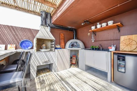 Apartamento à venda com 189m², 3 quartos e 3 vagas Apartamento à venda com 189m², 3 quartos e 3 vagasChurrasqueira