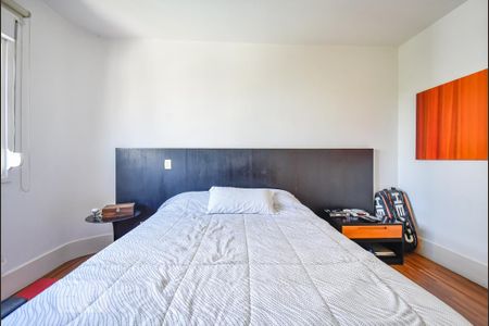 Apartamento à venda com 189m², 3 quartos e 3 vagas Apartamento à venda com 189m², 3 quartos e 3 vagasQuarto 3 - Suíte