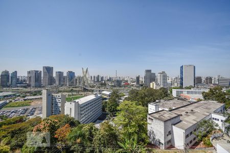 Vista da Sala de TV de apartamento à venda com 3 quartos, 189m² em Real Parque, São Paulo