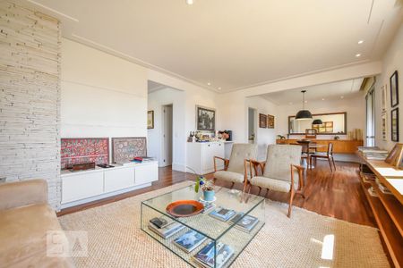 Apartamento à venda com 189m², 3 quartos e 3 vagas Apartamento à venda com 189m², 3 quartos e 3 vagasSala
