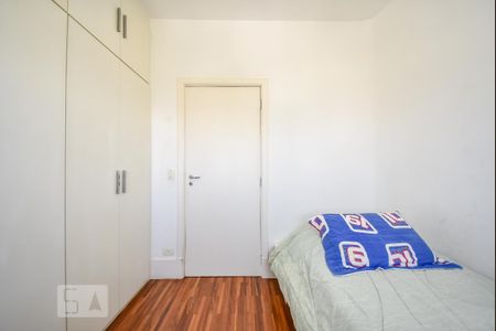 Apartamento à venda com 189m², 3 quartos e 3 vagas Apartamento à venda com 189m², 3 quartos e 3 vagasQuarto 1