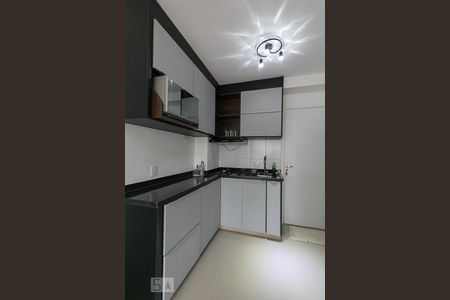 Sala e cozinha  de apartamento à venda com 1 quarto, 35m² em Cambuci, São Paulo