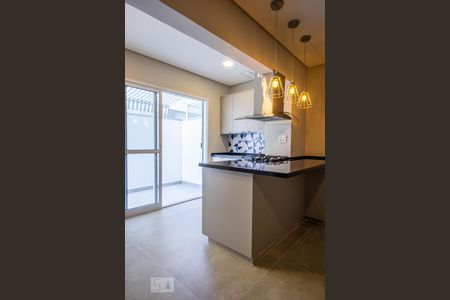 Cozinha de apartamento para alugar com 1 quarto, 62m² em Sumaré, São Paulo