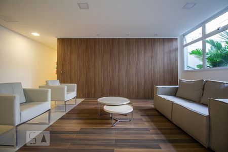 Apartamento à venda com 62m², 1 quarto e 2 vagas Apartamento à venda com 62m², 1 quarto e 2 vagasHall social