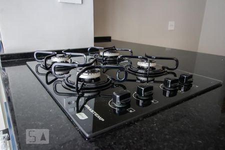 Cozinha detalhe de apartamento para alugar com 1 quarto, 62m² em Sumaré, São Paulo