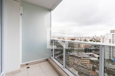 Varanda de kitnet/studio para alugar com 1 quarto, 23m² em Sé, São Paulo