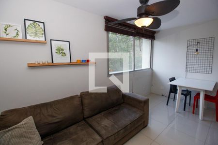 Sala de apartamento para alugar com 1 quarto, 56m² em Vila Tramontano, São Paulo