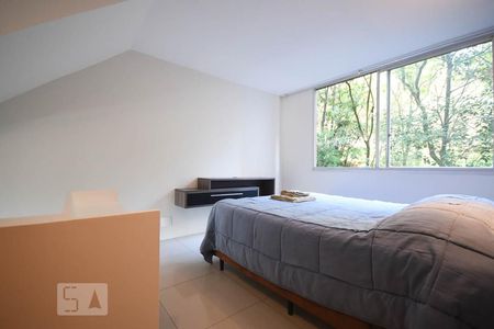Suíte  de apartamento para alugar com 1 quarto, 48m² em Vila Tramontano, São Paulo