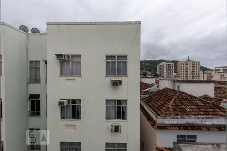 Vista do Quarto 2 de apartamento à venda com 3 quartos, 80m² em Grajaú, Rio de Janeiro